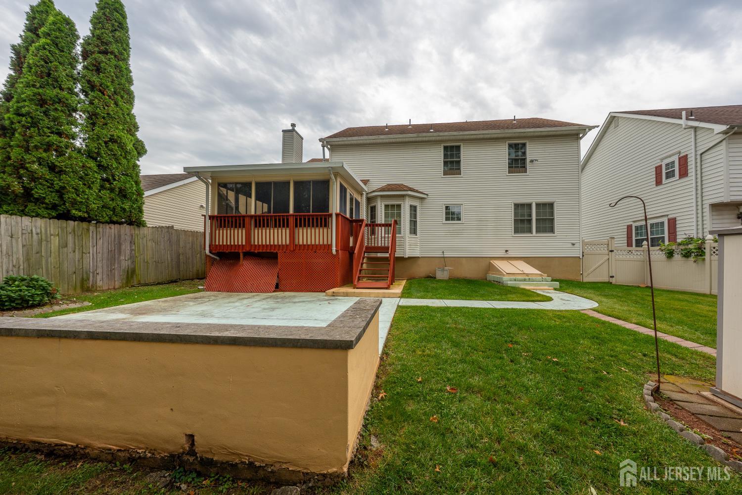144 S Cliff Road Colonia NJ 07067