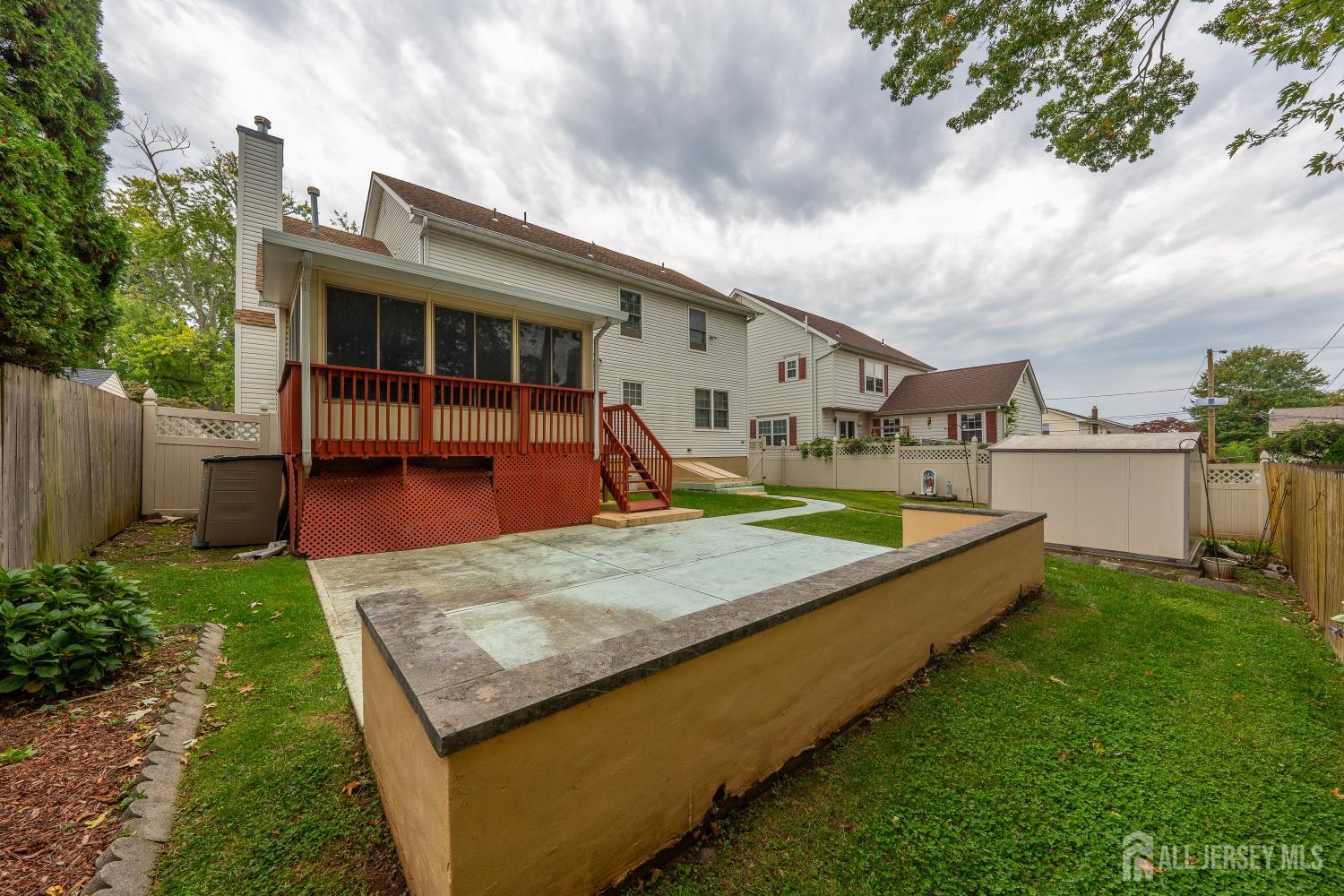 144 S Cliff Road Colonia NJ 07067
