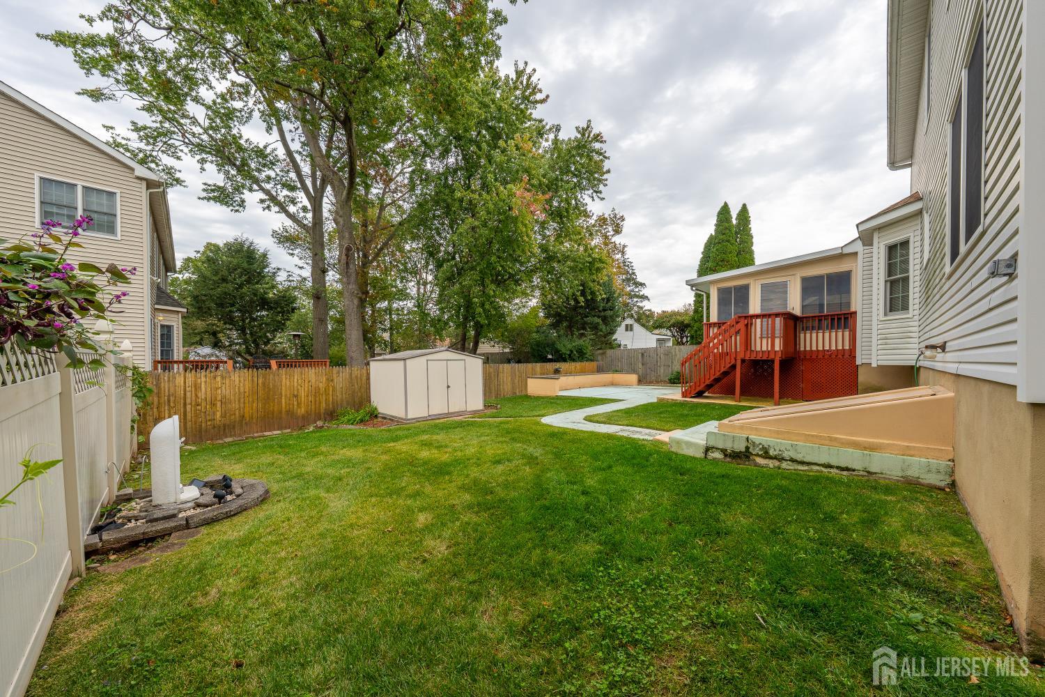 144 S Cliff Road Colonia NJ 07067