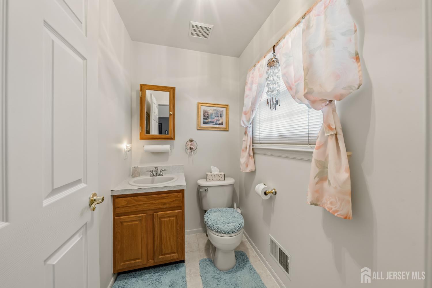 144 S Cliff Road Colonia NJ 07067