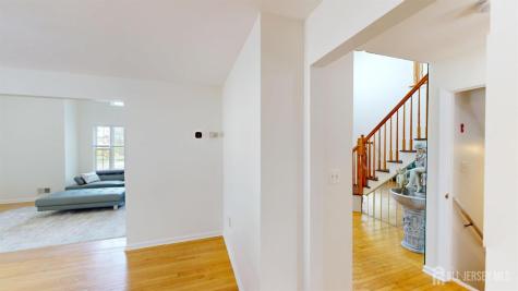 47 Avenue G Avenue Monroe NJ 08831