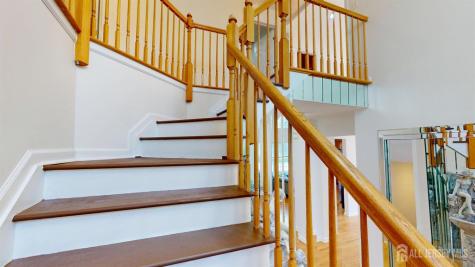 47 Avenue G Avenue Monroe NJ 08831
