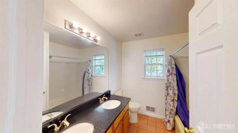 47 Avenue G Avenue Monroe NJ 08831