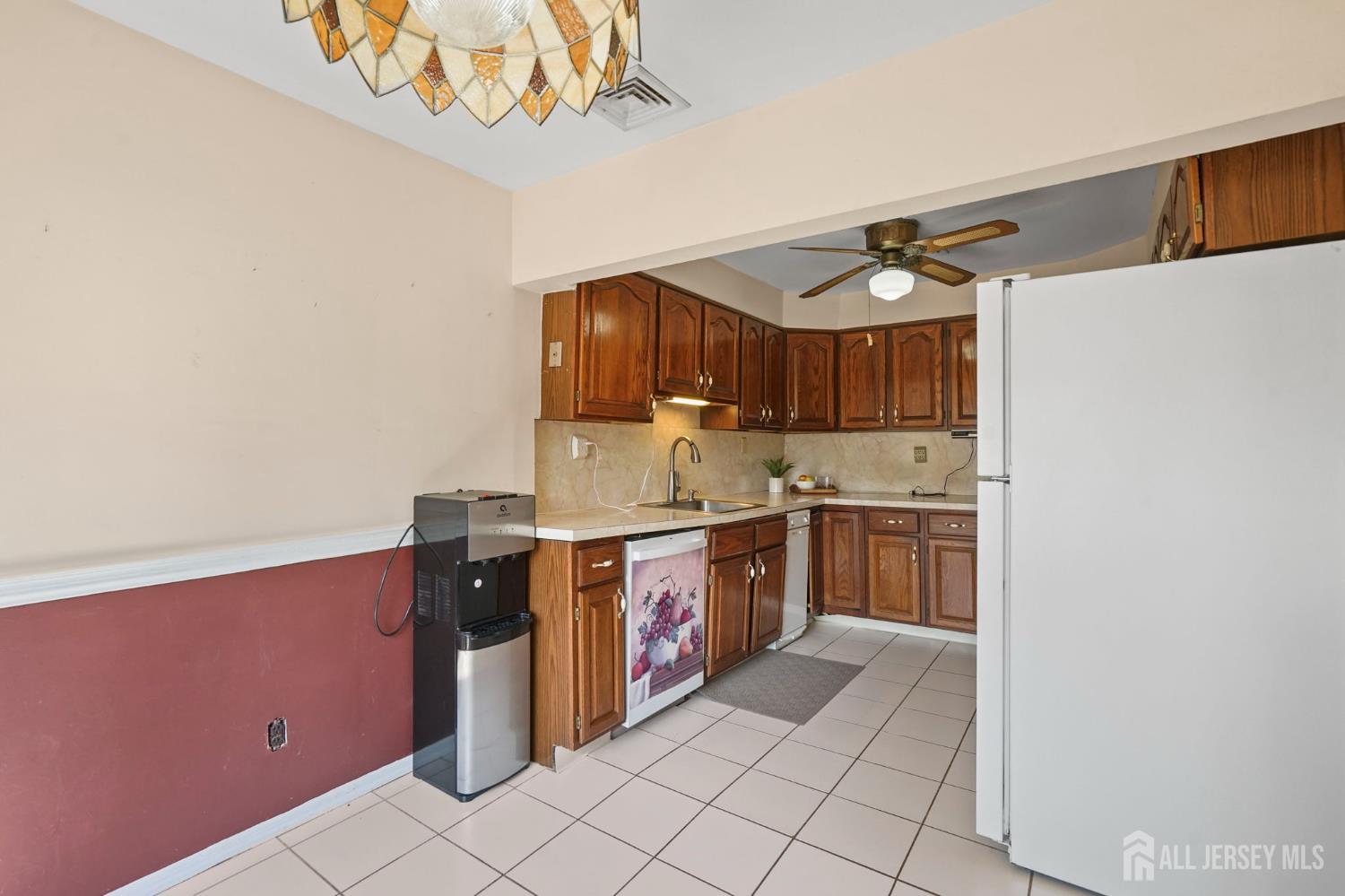 49 Frederick Place Parlin NJ 08859