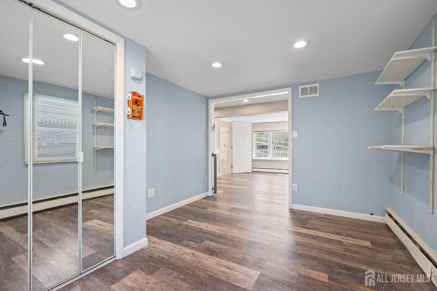 49 Frederick Place Parlin NJ 08859