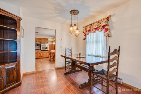 5 Charles Street Sayreville NJ 08879