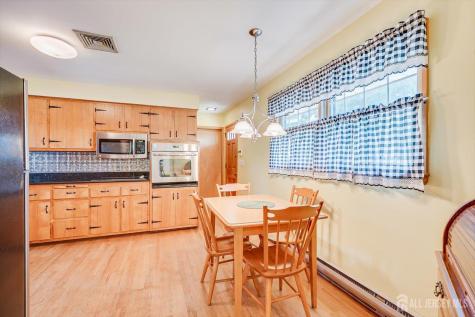 5 Charles Street Sayreville NJ 08879