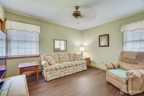 5 Charles Street Sayreville NJ 08879
