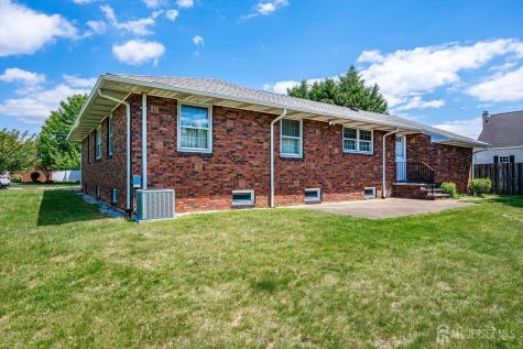 5 Charles Street Sayreville NJ 08879