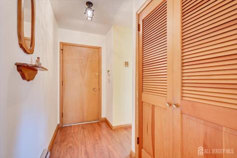 5 Charles Street Sayreville NJ 08879