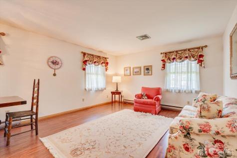5 Charles Street Sayreville NJ 08879