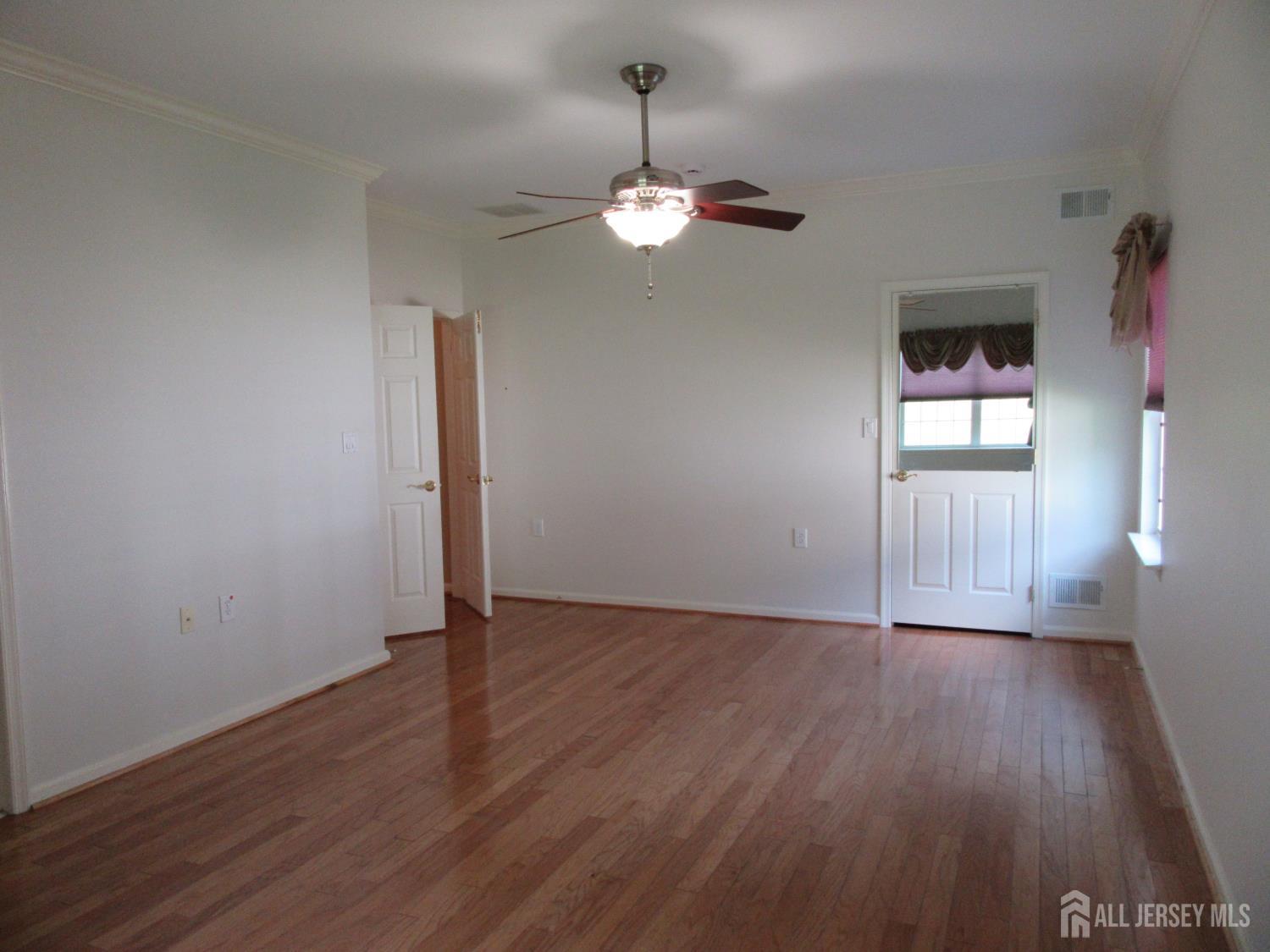 129 Valencia Drive Monroe NJ 08831