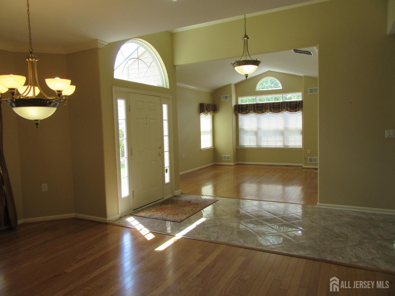 129 Valencia Drive Monroe NJ 08831