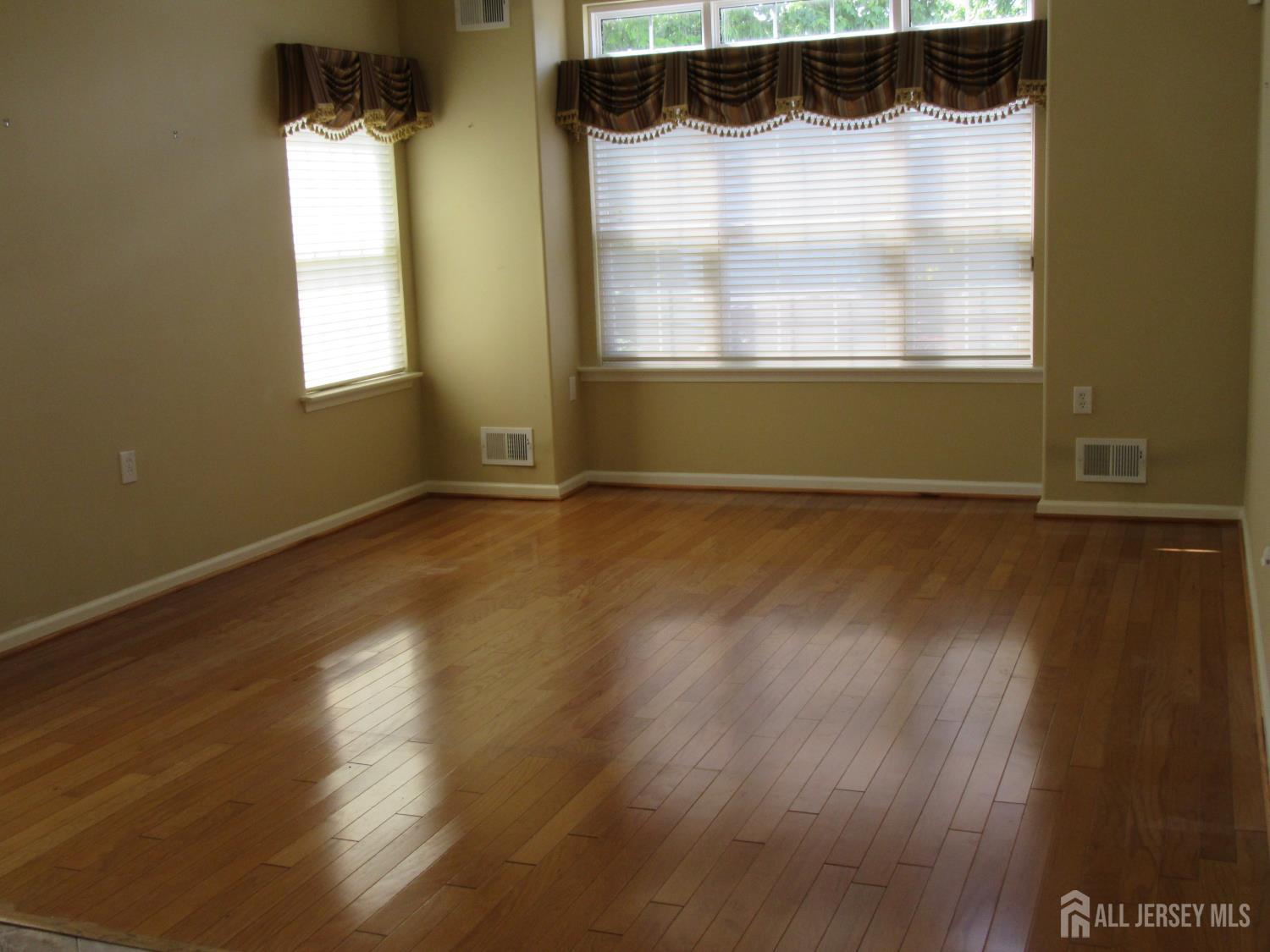 129 Valencia Drive Monroe NJ 08831