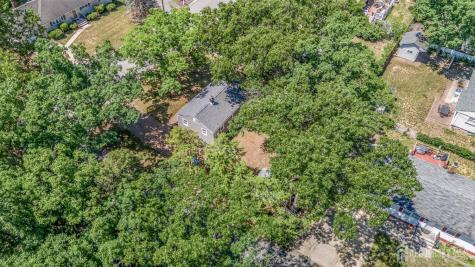 70 Gordon Avenue Old Bridge NJ 08857