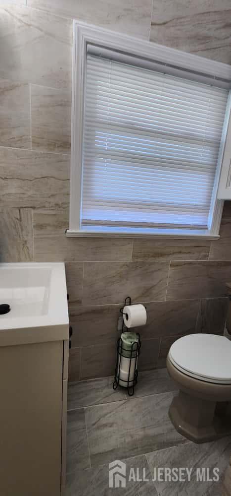 7 Stradford Road Sayreville NJ 08859