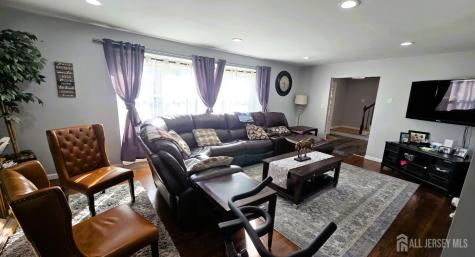 7 Stradford Road Sayreville NJ 08859