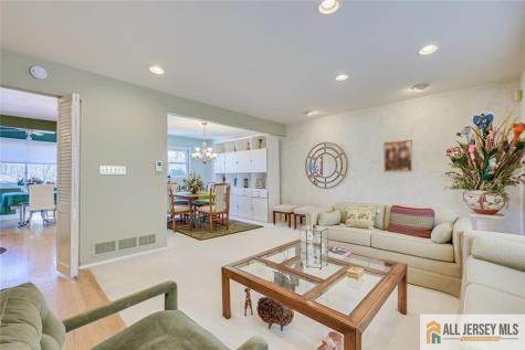 68 Beechwood Avenue Edison NJ 08837