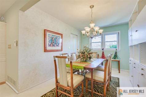 68 Beechwood Avenue Edison NJ 08837