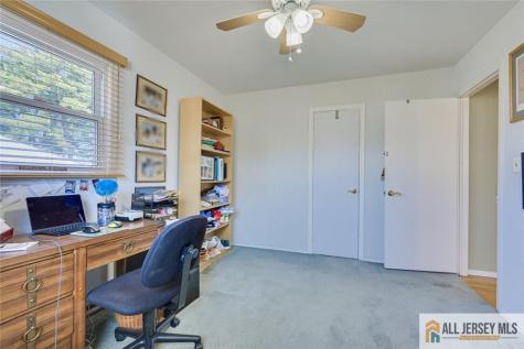 68 Beechwood Avenue Edison NJ 08837