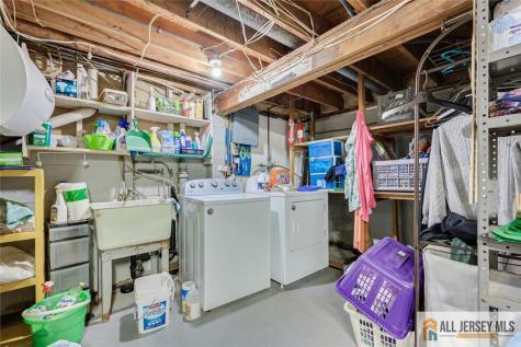 68 Beechwood Avenue Edison NJ 08837