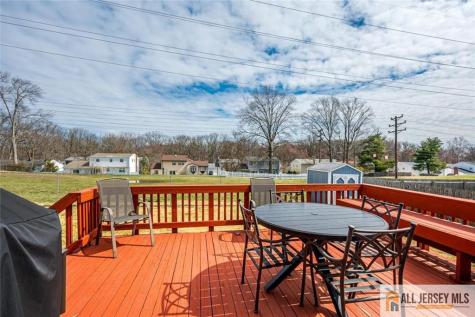 68 Beechwood Avenue Edison NJ 08837