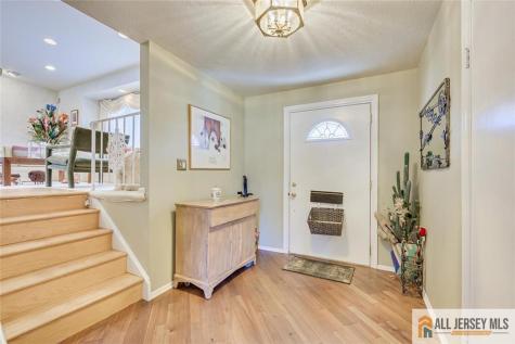 68 Beechwood Avenue Edison NJ 08837