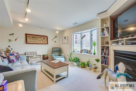 68 Beechwood Avenue Edison NJ 08837