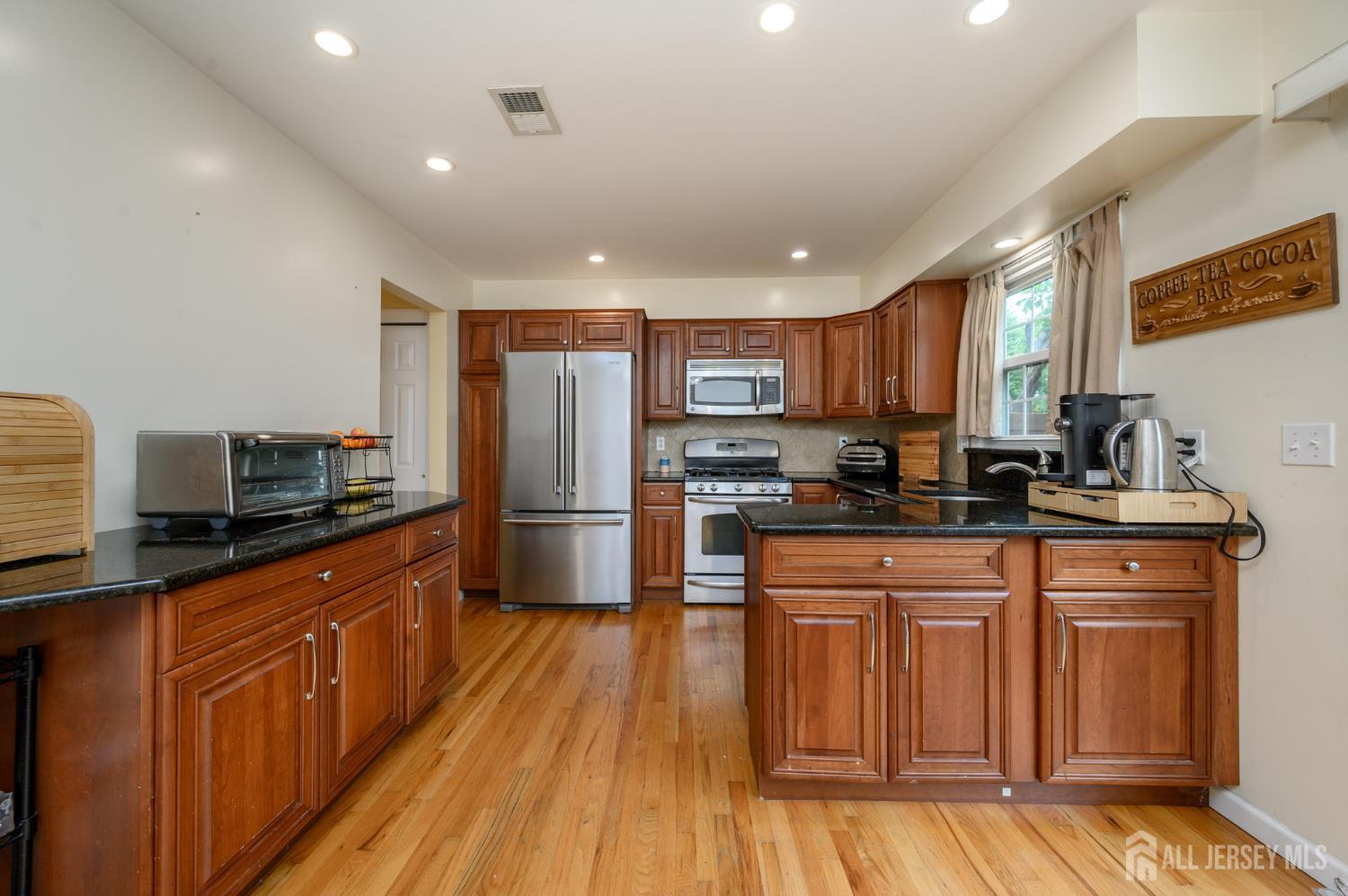 171 Howell Avenue Fords NJ 08863