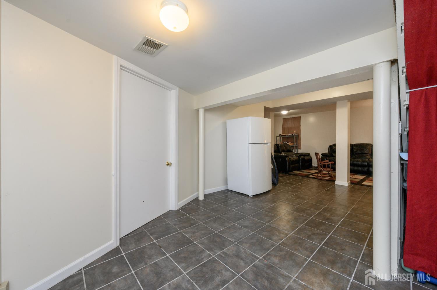 171 Howell Avenue Fords NJ 08863