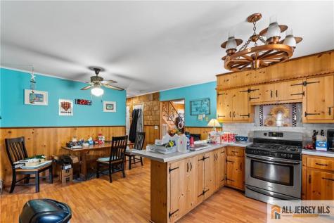 521 E Long Branch Avenue Ocean Gate NJ 08740