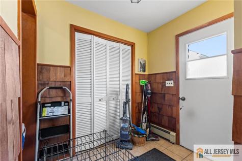 521 E Long Branch Avenue Ocean Gate NJ 08740