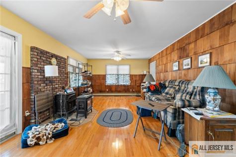 521 E Long Branch Avenue Ocean Gate NJ 08740