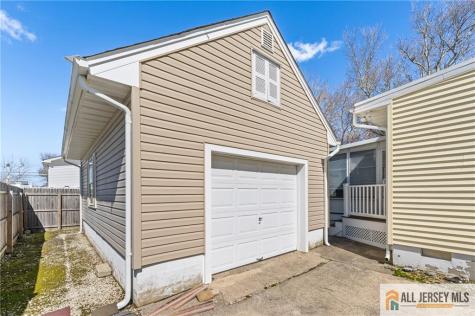521 E Long Branch Avenue Ocean Gate NJ 08740