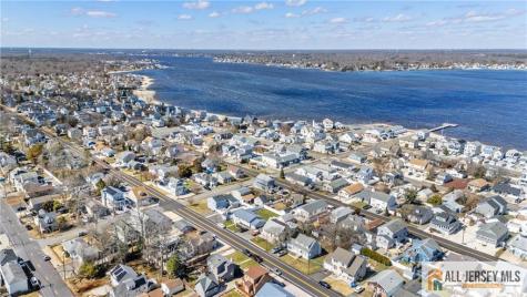 521 E Long Branch Avenue Ocean Gate NJ 08740