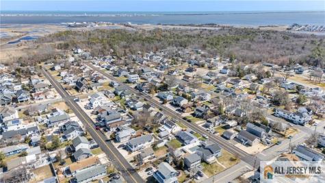 521 E Long Branch Avenue Ocean Gate NJ 08740