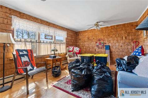 521 E Long Branch Avenue Ocean Gate NJ 08740