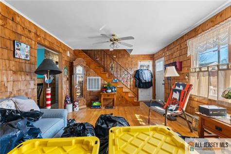 521 E Long Branch Avenue Ocean Gate NJ 08740