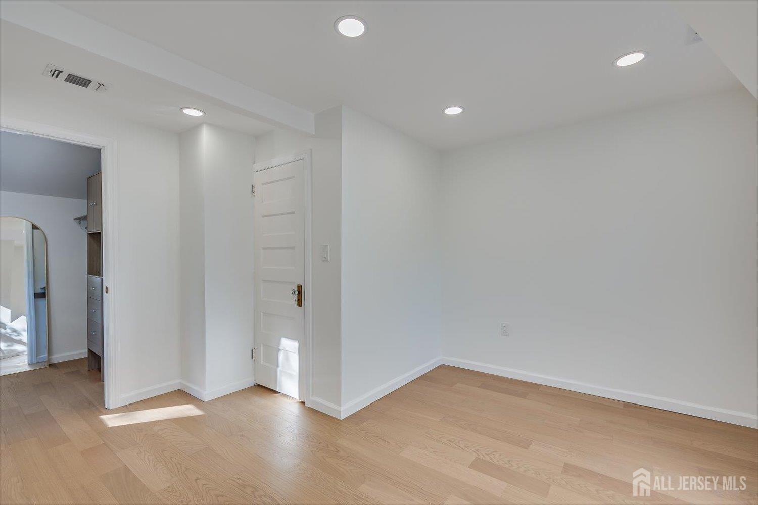 78 Lawrence Avenue Highland Park NJ 08904