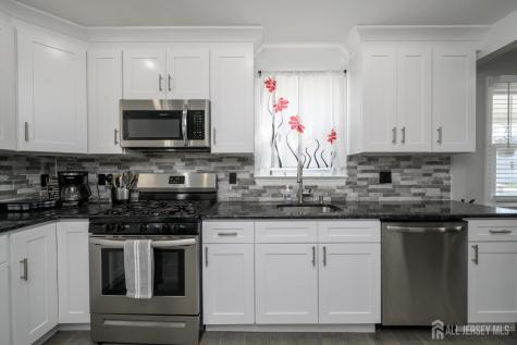 827 Lincoln Avenue Manville NJ 08835
