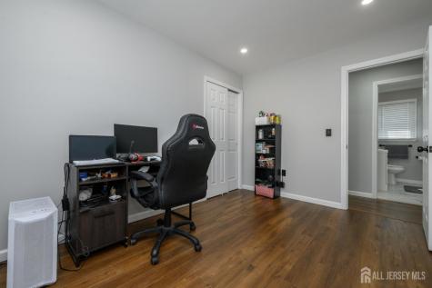 827 Lincoln Avenue Manville NJ 08835