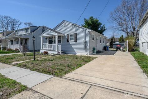 827 Lincoln Avenue Manville NJ 08835