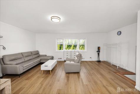 6 Chalmers Road East Brunswick NJ 08816