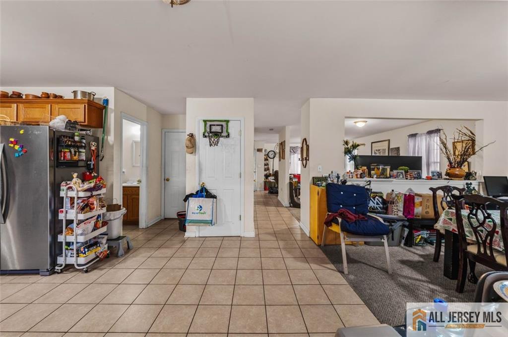 643 Drake Avenue Middlesex NJ 08846