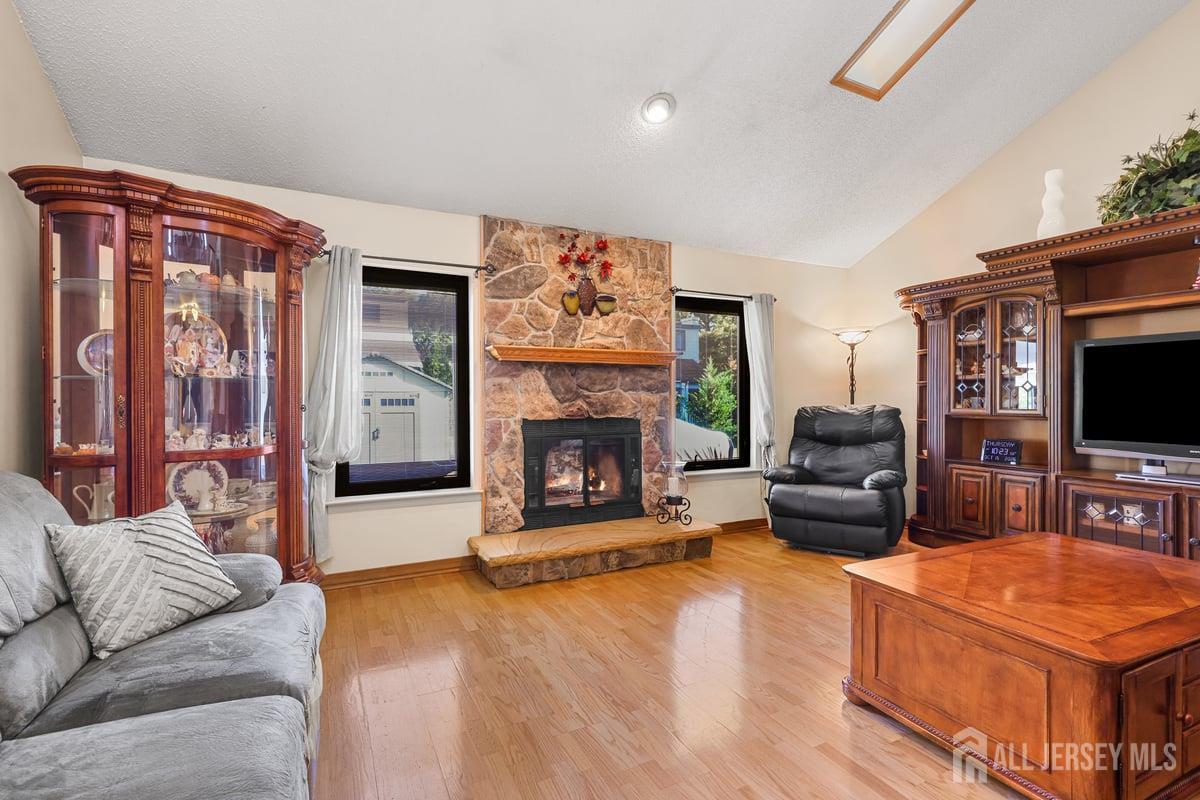194 Starlight Court Old Bridge NJ 08857