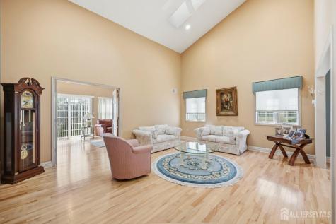 36 Wintons Way Monroe NJ 08831