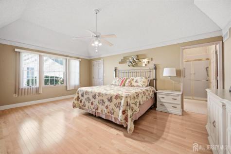 36 Wintons Way Monroe NJ 08831