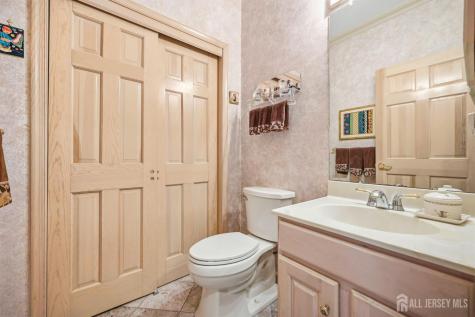 36 Wintons Way Monroe NJ 08831