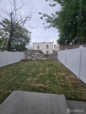 15 Chestnut Avenue Irvington NJ 07111