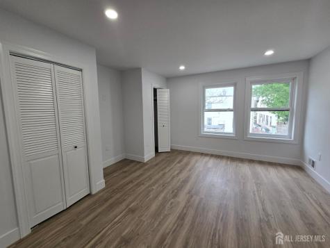 15 Chestnut Avenue Irvington NJ 07111